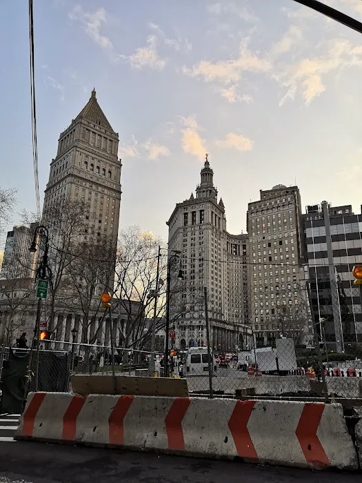 101 Leonard Street Picture 1