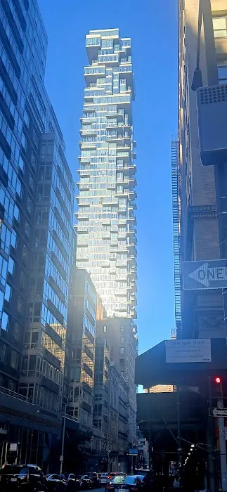 101 Leonard Street Picture 3
