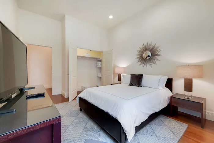 Furnished Quarters Picture 4