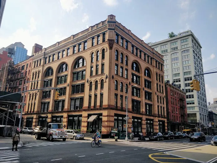 Douglas Elliman Real Estate Office in Tribeca, New York, NY Picture 10