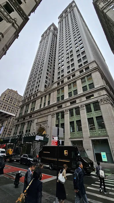 C6 Real Estate Picture 3