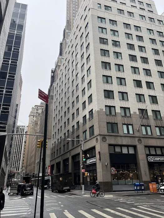 100 Maiden Lane Rentals Picture 1