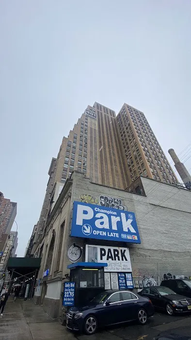 401 Broadway Picture 8