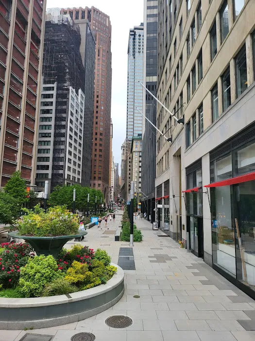 Silverstein Properties Inc Picture 1