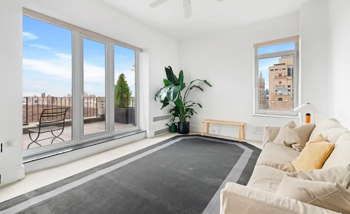 Manhattan Rentals Picture 10