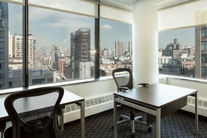 Regus - New York City - SoHo - Hudson Square Picture 7