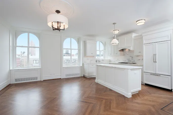 Demsker Realty Picture 8