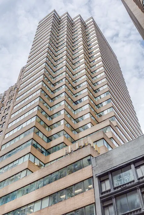 45 Broadway Picture 8