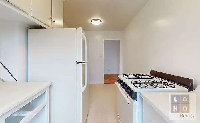 LoHo Realty, Inc. Picture 8