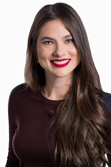 Starr Densford | Real Estate Broker | NYC | SERHANT. Picture 2