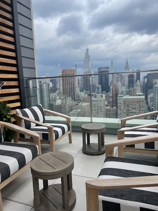 Starr Densford | Real Estate Broker | NYC | SERHANT. Picture 4