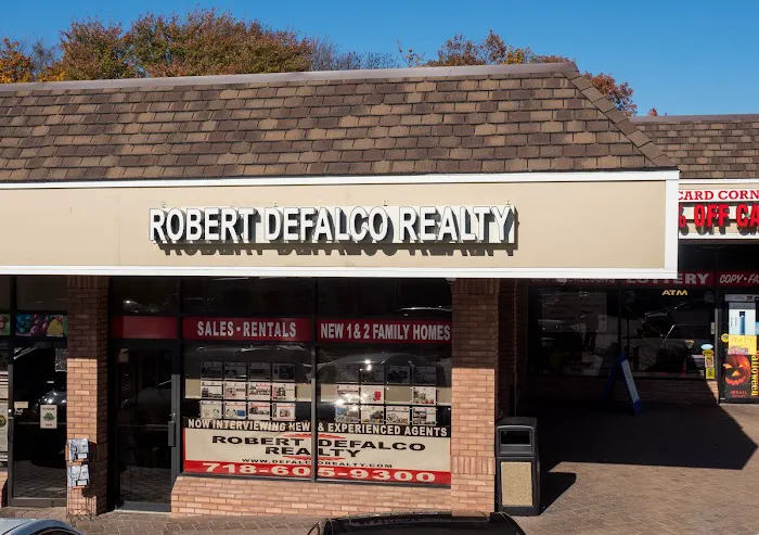 Robert DeFalco Realty Picture 3