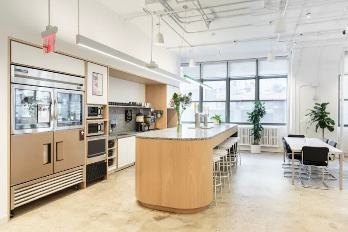 WeWork Office Space & Coworking Picture 3
