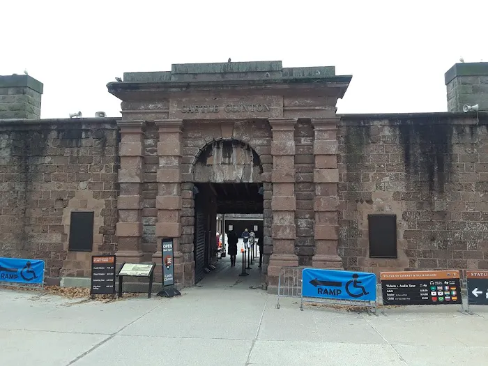 Battery Park Real Estate Picture 2