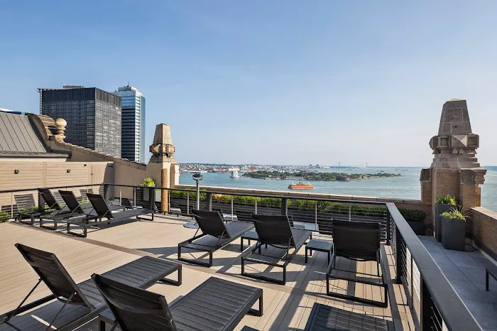 Ocean Luxury Residences Picture 10