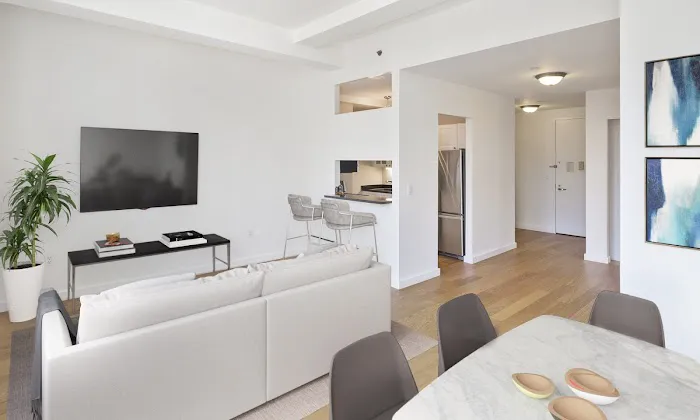 Ocean Luxury Residences Picture 2