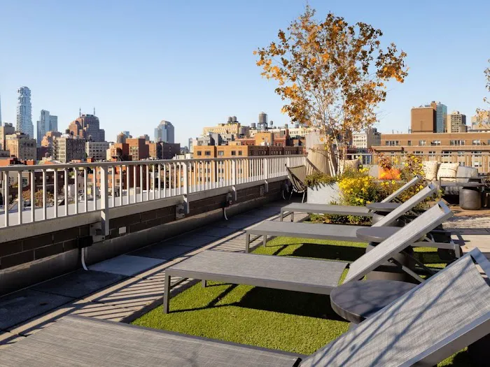 Avalon Bowery Place Picture 10