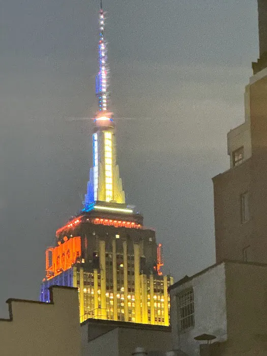 SLC REALTY NYC Picture 4
