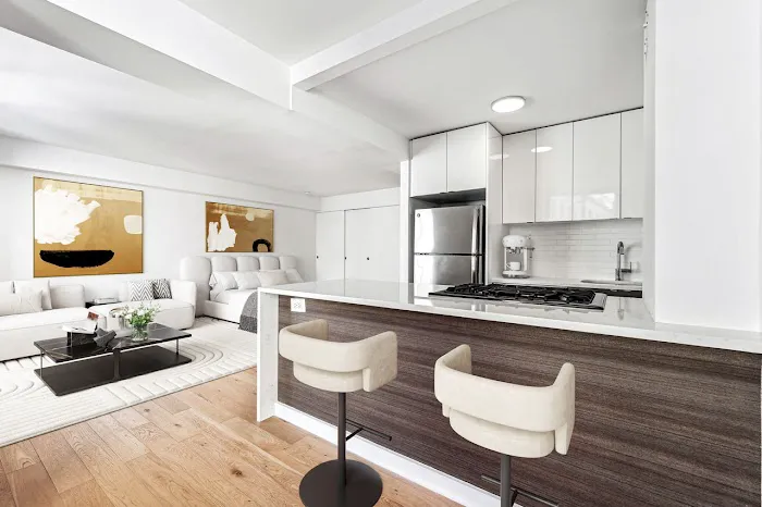 298 Mulberry Picture 5