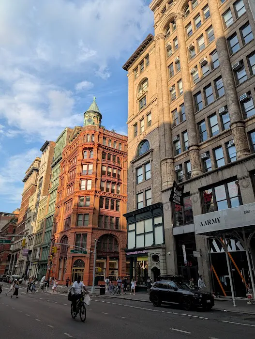 636 Broadway Picture 4