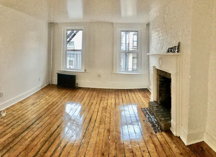Warren T Real Estate Corp Picture 2