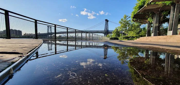 420 Kent Luxury Brooklyn Apartments Picture 6