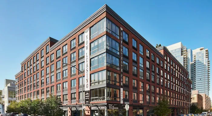 50 North 5th Picture 6