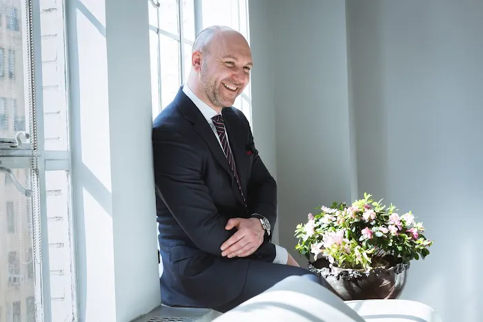 HighRiseNY Realty - Dennis Denev, Licensed Real Estate Broker Picture 4