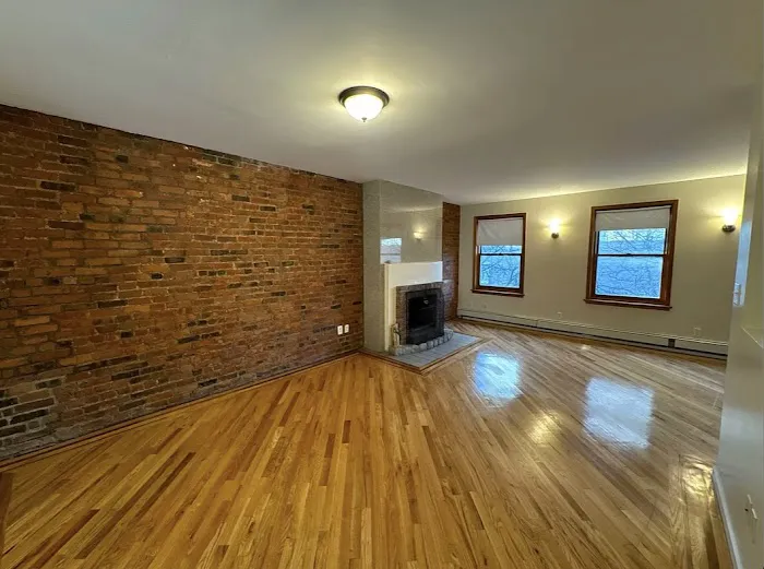 Eli Haliva Douglas Elliman Real Estate Agent Serving Manhattan and Brooklyn Picture 6
