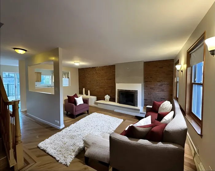 Eli Haliva Douglas Elliman Real Estate Agent Serving Manhattan and Brooklyn Picture 1