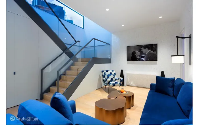 RECALDE REAL ESTATE Picture 9