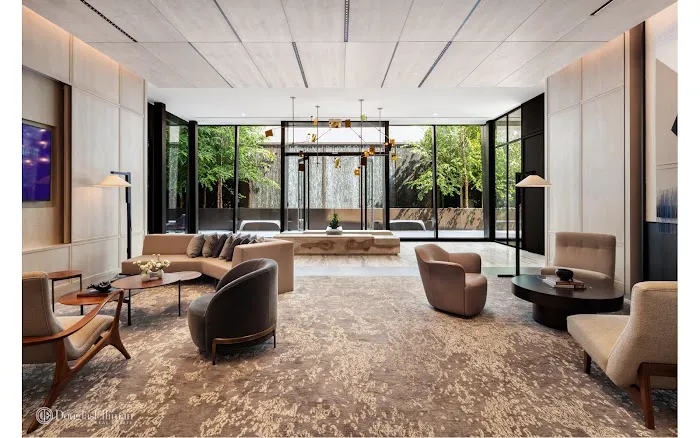 RECALDE REAL ESTATE Picture 10