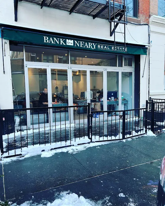 Bank Neary Real Estate Picture 1