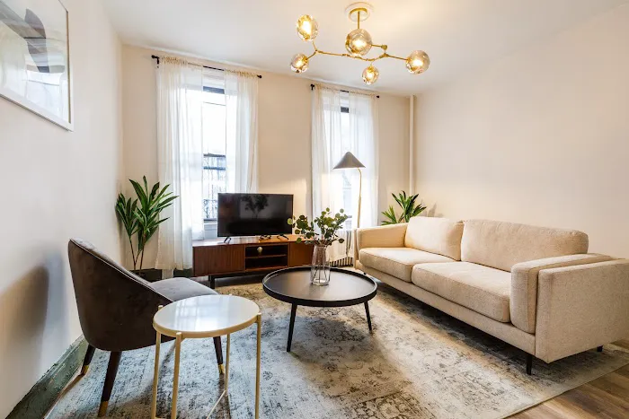 June Homes | Rooms and Apartments for Rent Picture 9