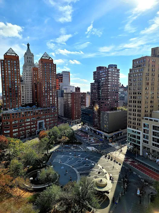 15 Union Square West Picture 8