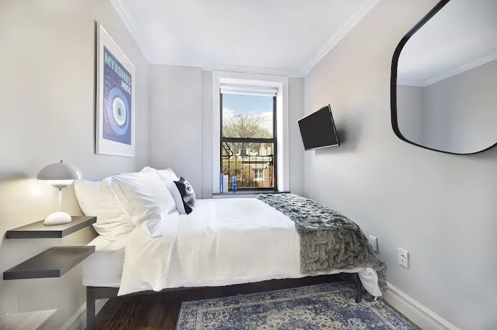 Roomrs - Coliving Apartments Picture 1
