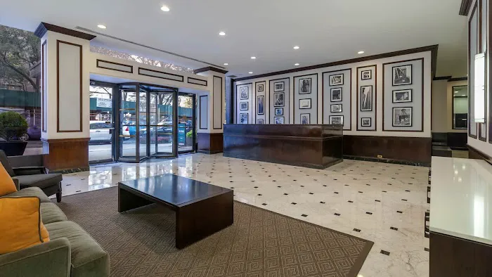 Parc East Apartments Picture 2