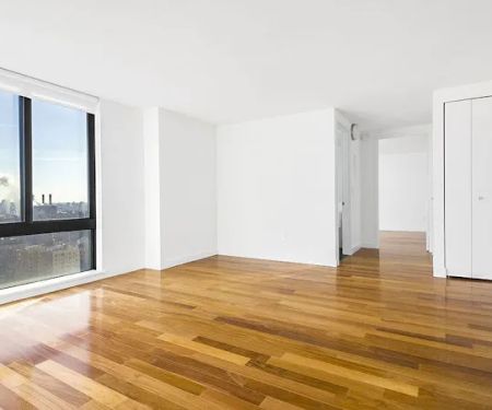 INSTRATA Gramercy Apartments