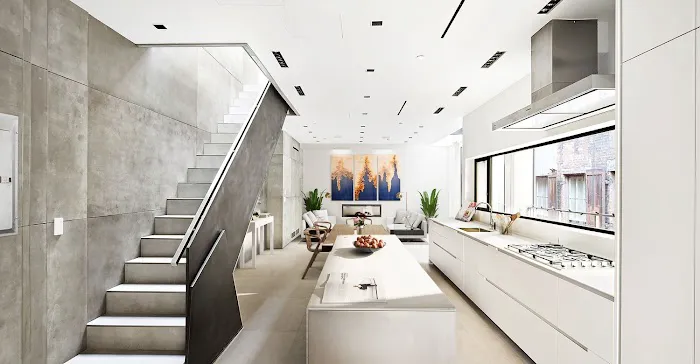 Compass Real Estate - Coast Picture 2