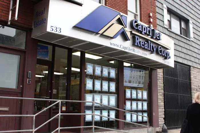 Capri Jet Realty, Corp. Picture 2