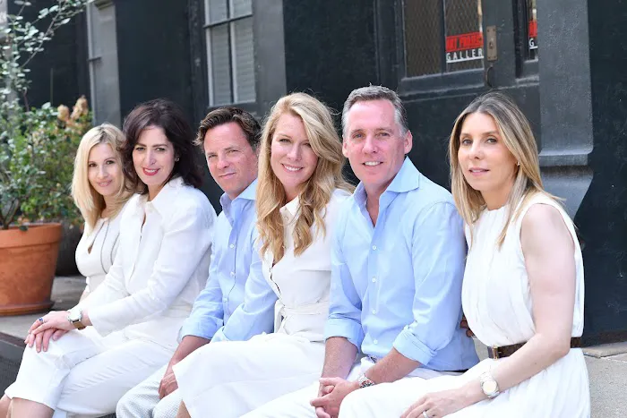 Holly Parker Team Picture 3