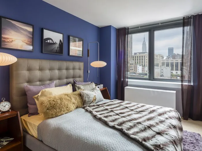 Avalon West Chelsea Picture 1