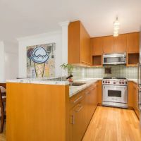 Residential Real Estate Agent at Compass NYC Gavin Hammon ico