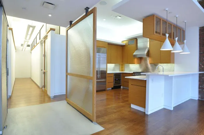 Harlington Realty Picture 4