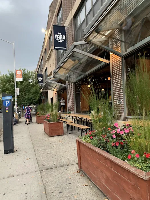 The Yard Greenpoint Picture 4