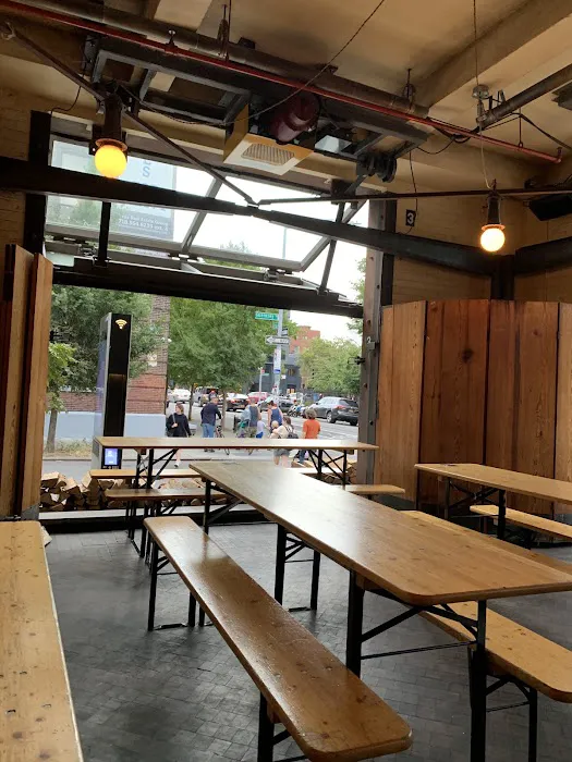 The Yard Greenpoint Picture 6