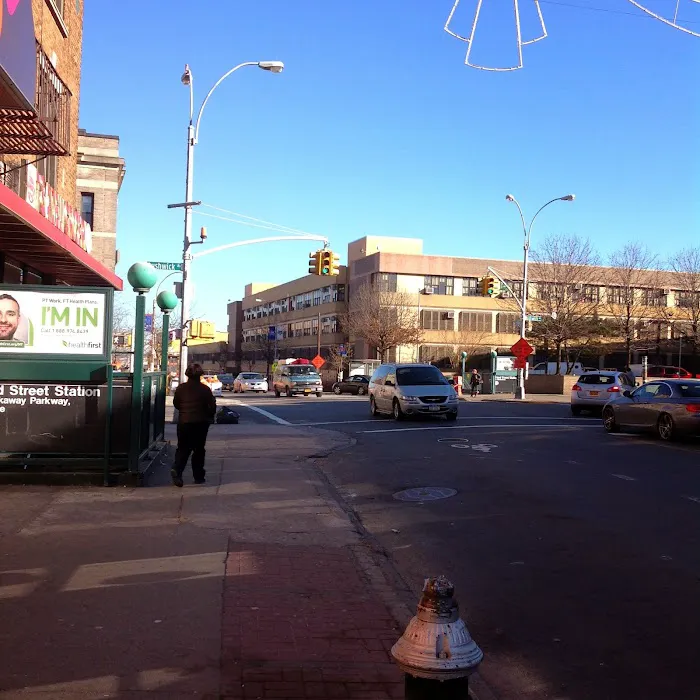 Castoria Real Estate Picture 8