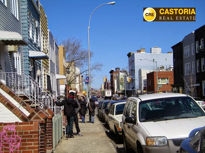 Castoria Real Estate Picture 7