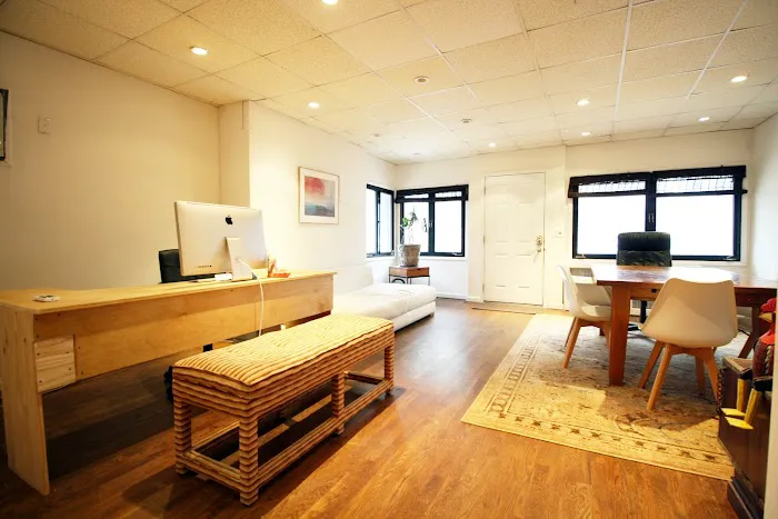Grand & Co Picture 1