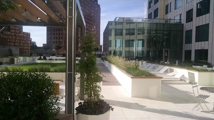 City Tower Picture 5